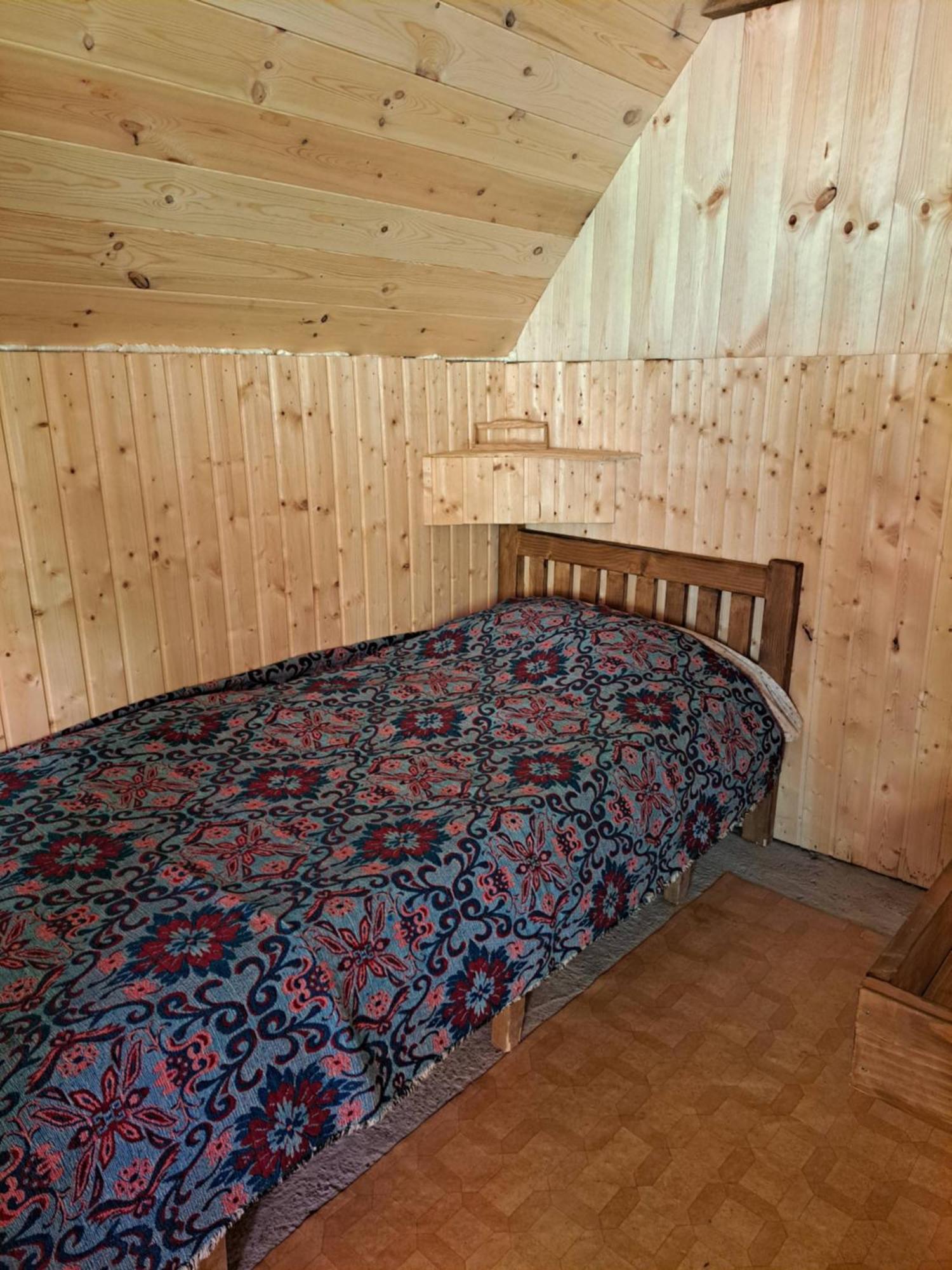 Koliba Kod Begija Bed & Breakfast Paljevine Екстериор снимка